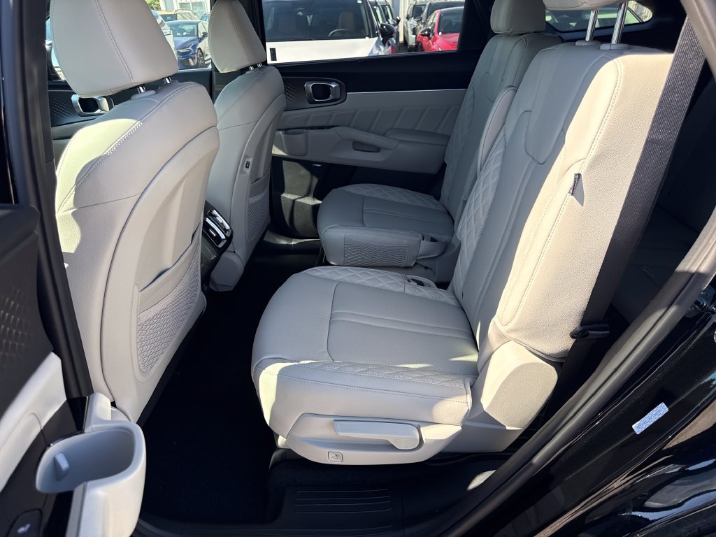 New 2026 Kia Sorento SX Prestige AWD/4WD image 14
