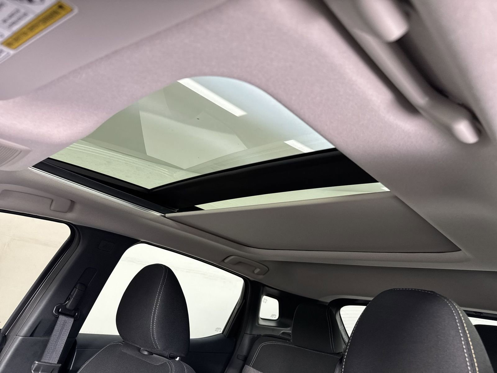 New 2025 Nissan Kicks SV w/ SV Premium Package image 18