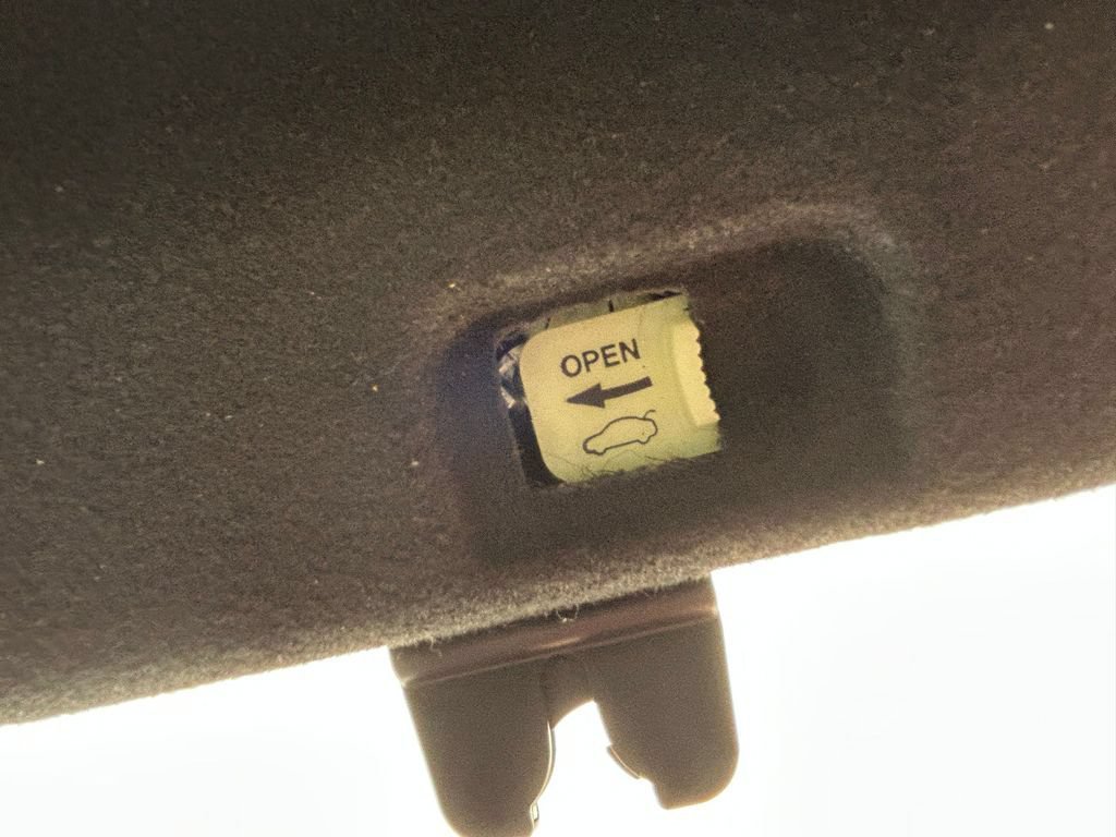 Used 2021 Kia K5 LXS FWD image 11