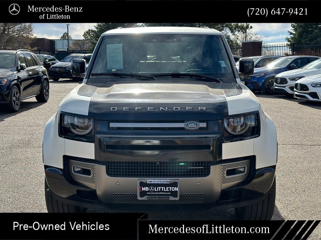 Used 2023 Land Rover Defender 90 X-Dynamic SE image 7