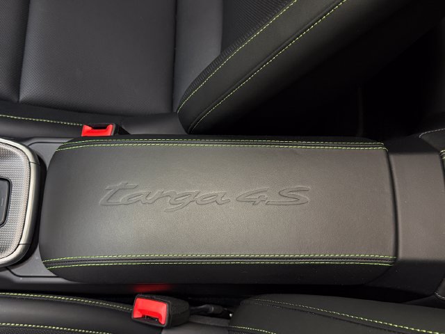 Certified 2024 Porsche 911 Targa 4S AWD/4WD image 24