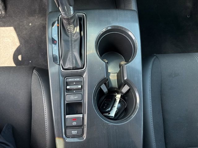 Used 2025 Honda Civic Sport image 26