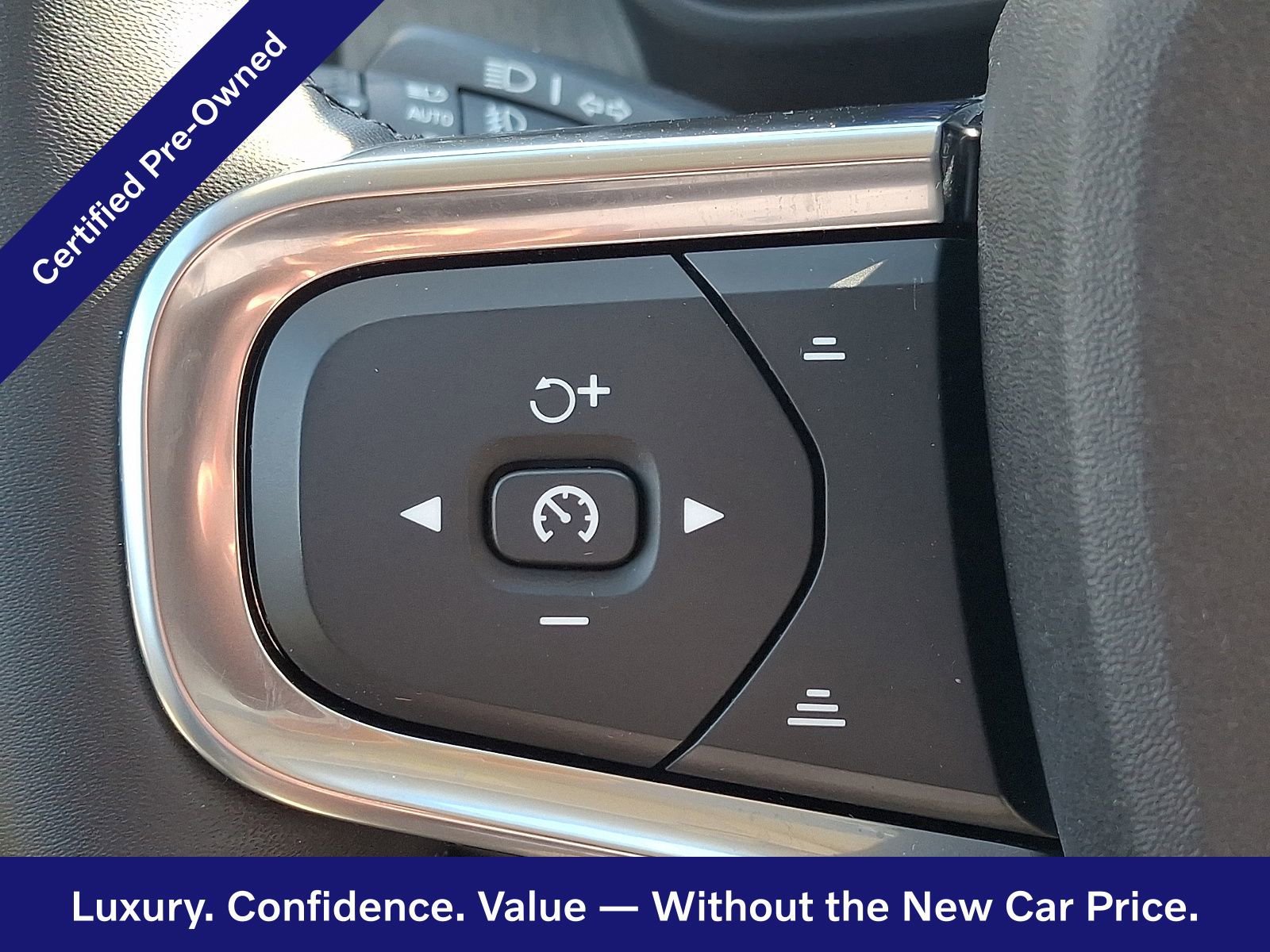 Certified 2023 Volvo XC40 B5 Plus w/ Protection Package Premier image 23