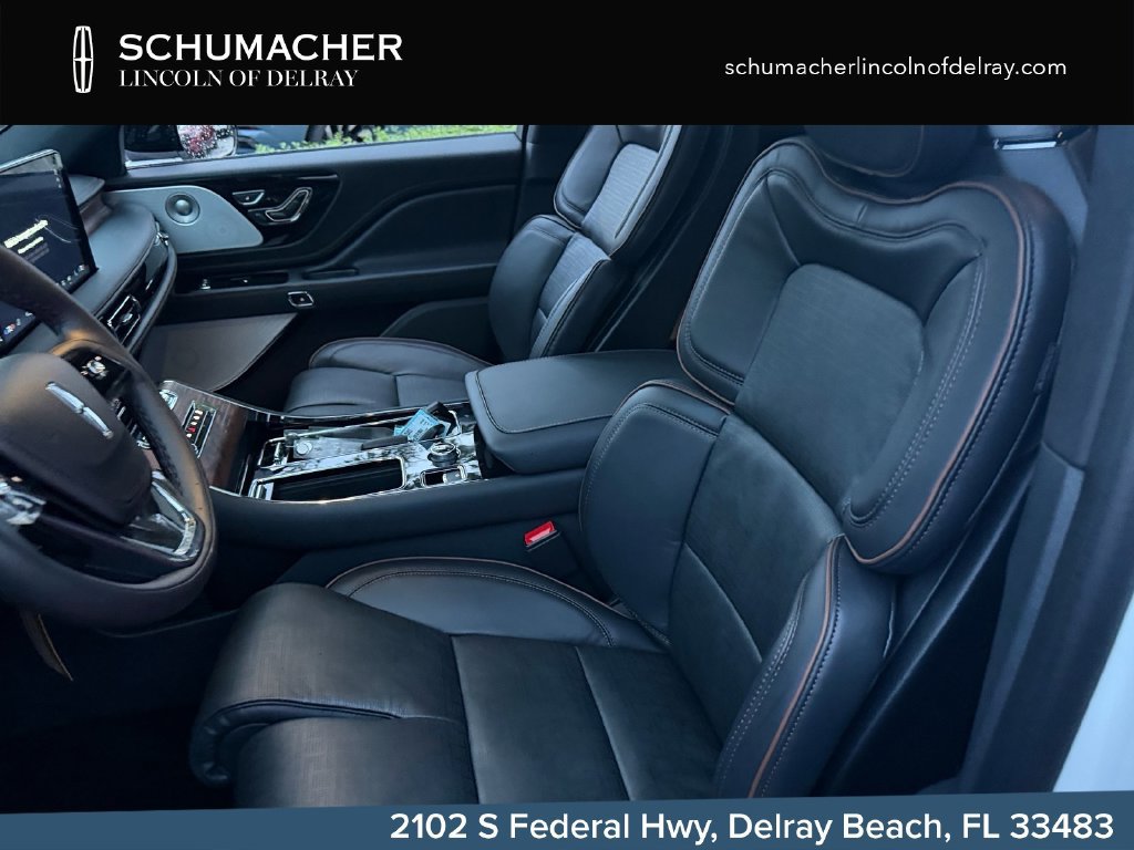 New 2027 Lincoln Aviator Black Label w/ Black Label Special Edition AWD/4WD image 11