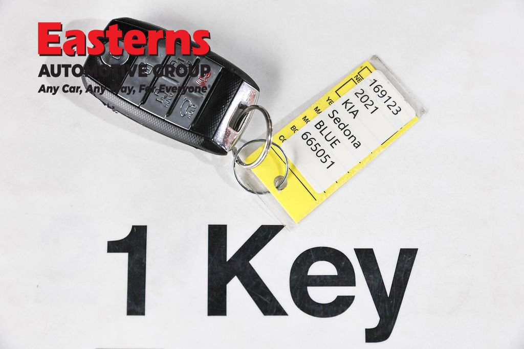 Used 2021 Kia Sedona EX image 26