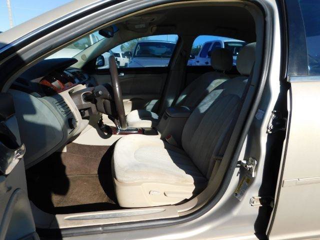 Used 2008 Buick Lucerne CX image 10