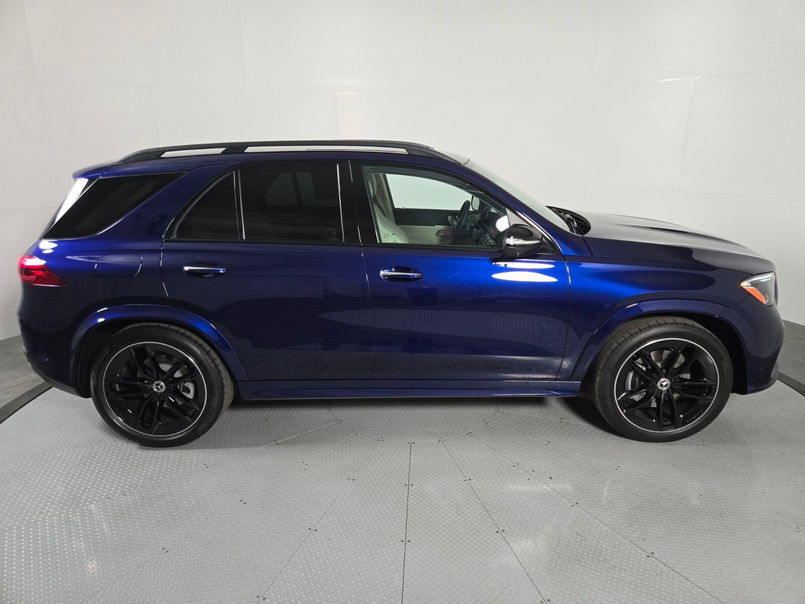 Used 2026 Mercedes-Benz GLE 450 4MATIC image 6