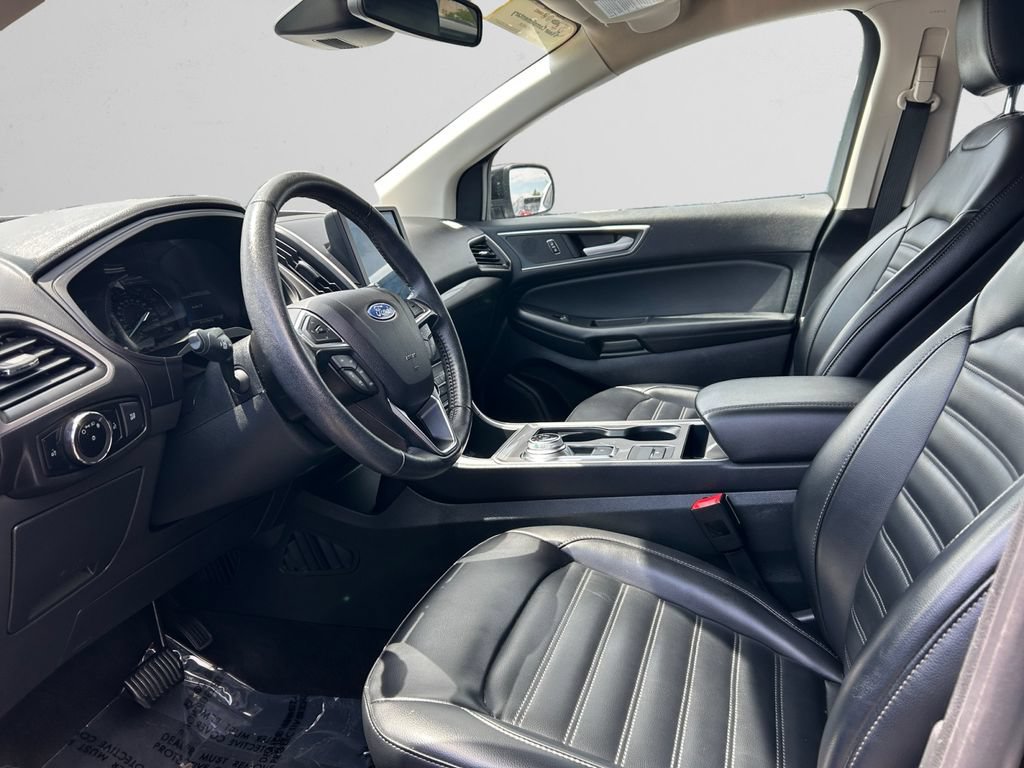 Used 2024 Ford Edge SEL AWD/4WD image 19