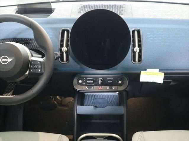 New 2025 MINI Cooper Countryman SE w/ Comfort Package Max image 12