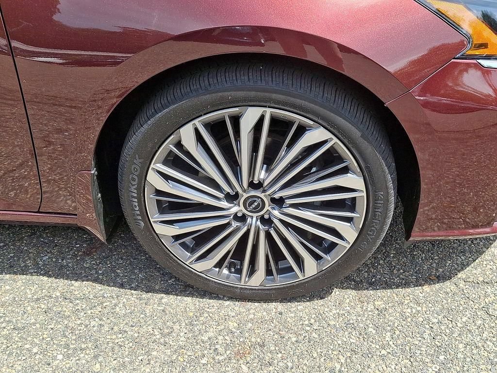 Certified 2023 Nissan Altima 2.5 SL FWD image 11