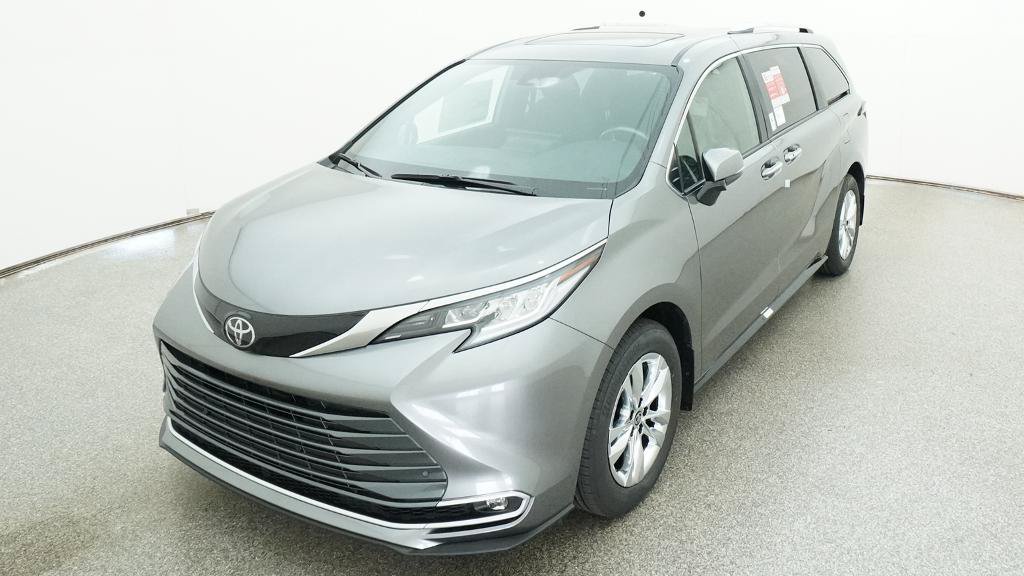 New 2026 Toyota Sienna Limited FWD image 48
