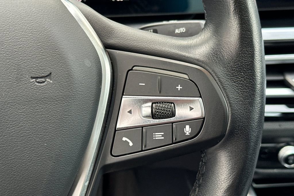 Used 2023 BMW i4 eDrive35 image 28