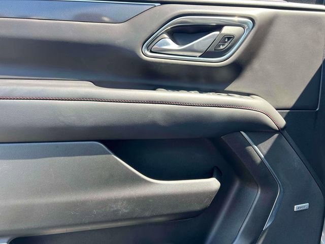 Used 2022 Chevrolet Tahoe RST w/ Luxury Package AWD/4WD image 22