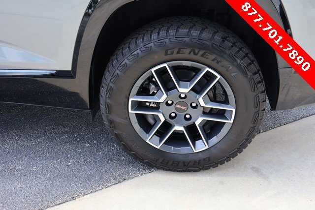 New 2026 GMC Terrain AT4 w/ Technology Package II image 10