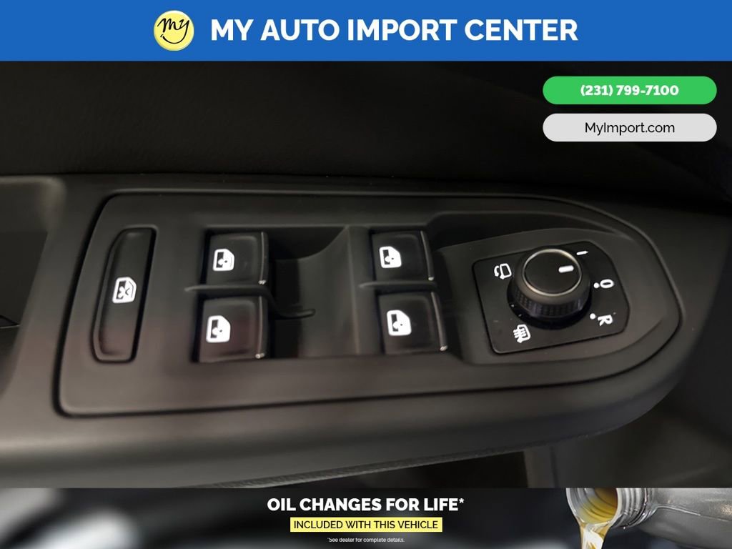 Used 2024 Volkswagen GTI Autobahn FWD image 11