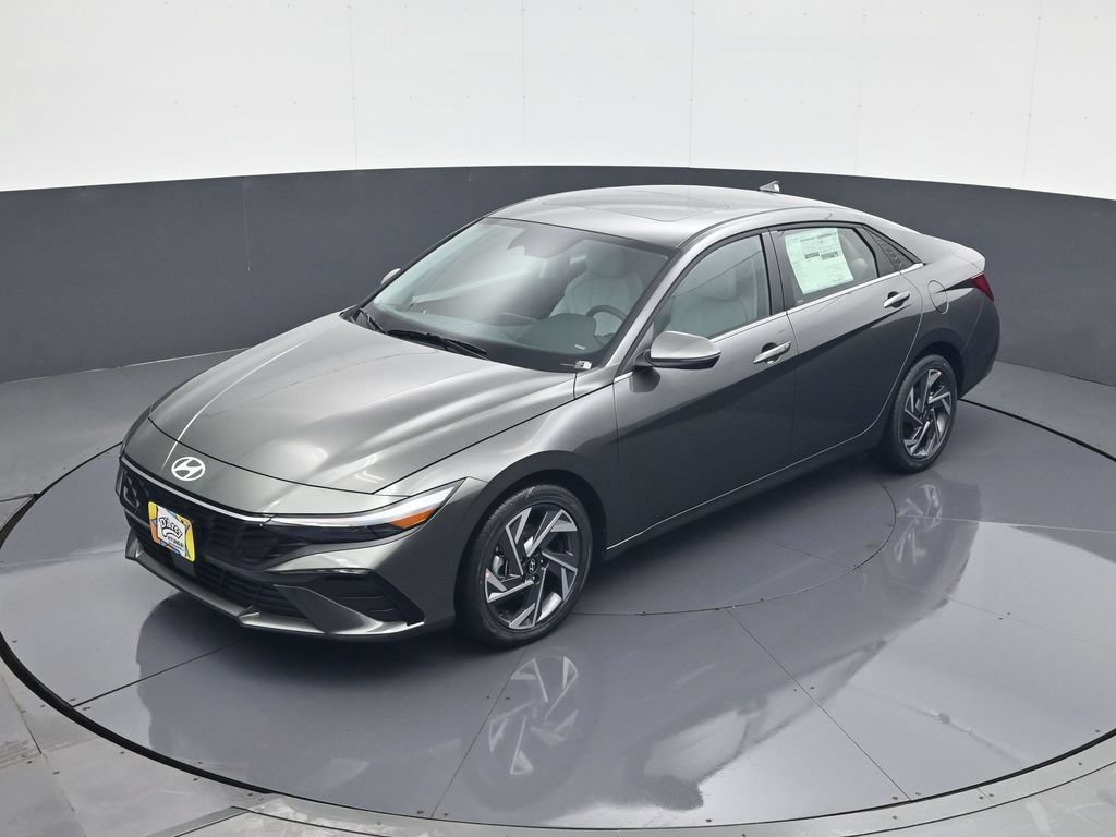 New 2026 Hyundai Elantra Limited FWD image 13