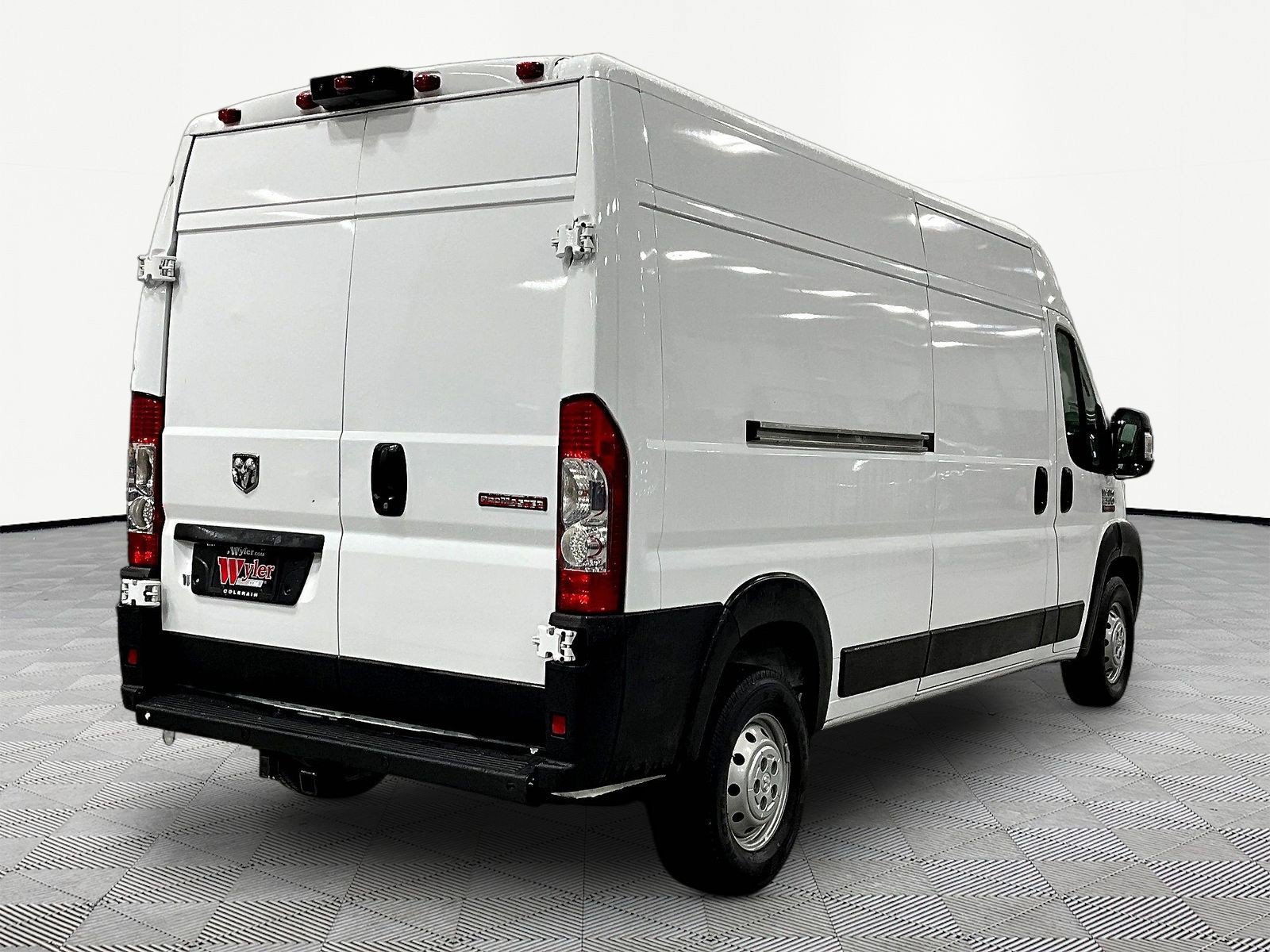 Used 2019 RAM ProMaster 2500 w/ Interior Convenience Group FWD image 6
