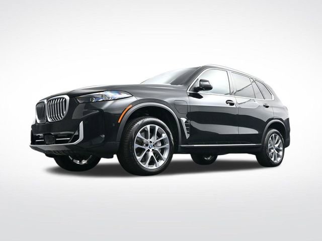 Used 2025 BMW X5 xDrive50e image 36