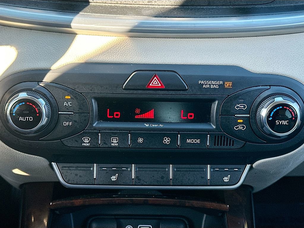 Used 2016 Kia Sorento EX w/ EX Premium Package image 15