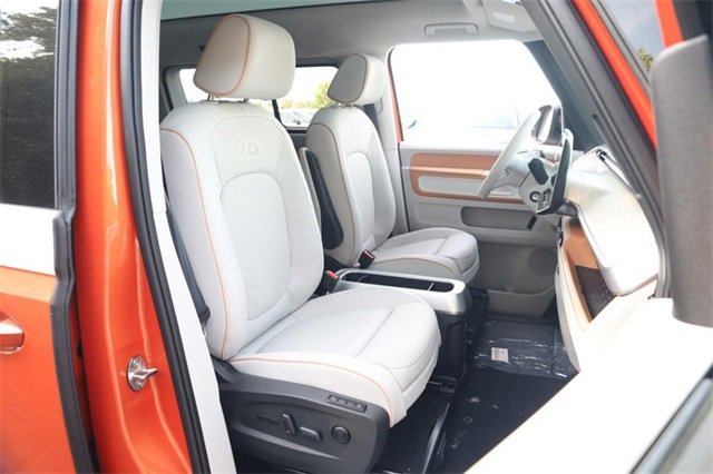 New 2025 Volkswagen ID. Buzz Pro S Plus image 26
