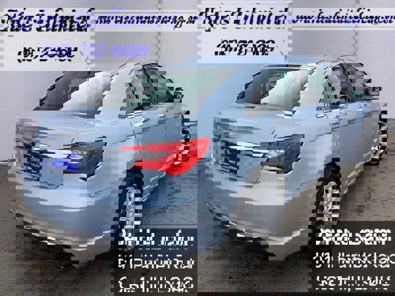 Used 2014 Chrysler 200 Limited image 6