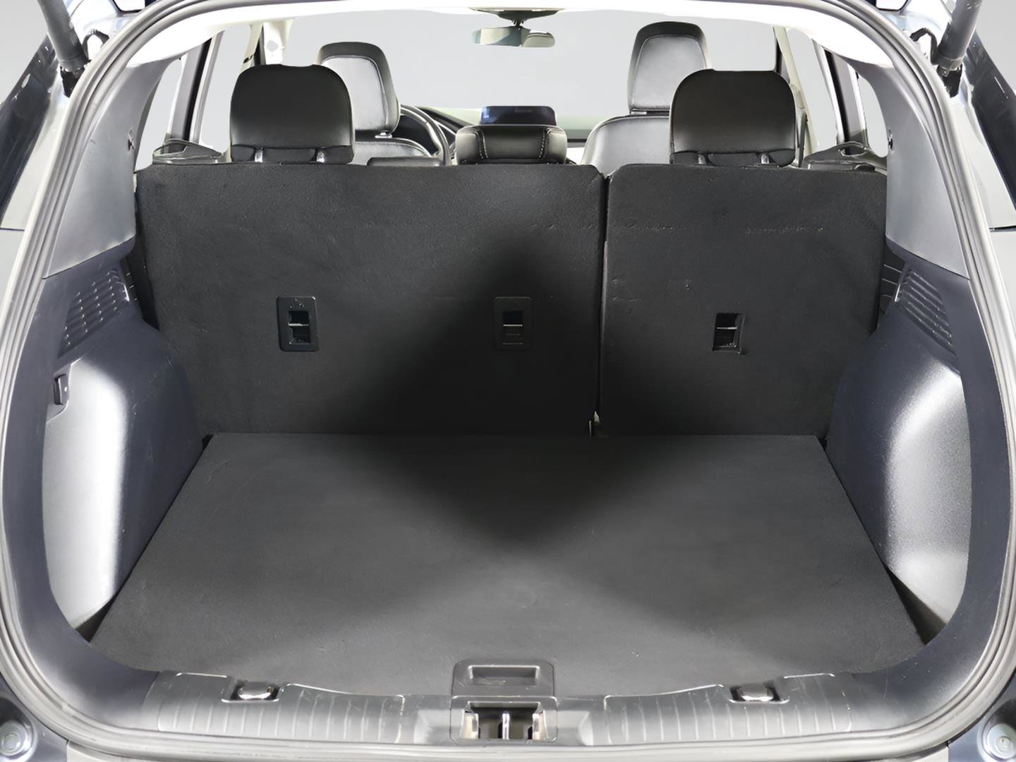 Used 2022 Ford Escape SEL w/ Technology Package image 18