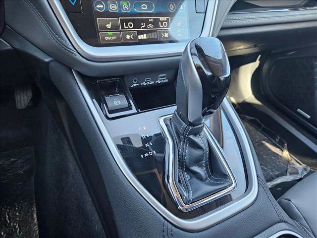 Used 2025 Subaru Outback Onyx Edition image 12