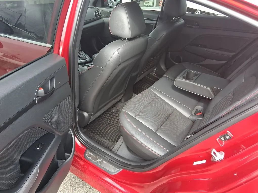 Used 2018 Hyundai Elantra Sport w/ Sport Premium Package 03 image 12