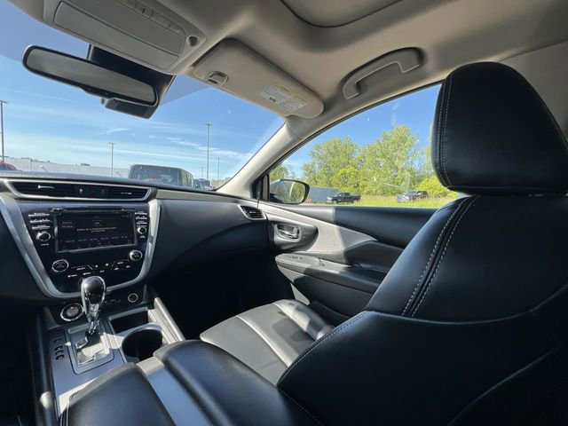 Used 2021 Nissan Murano SV w/ SV Special Edition Package AWD/4WD image 11