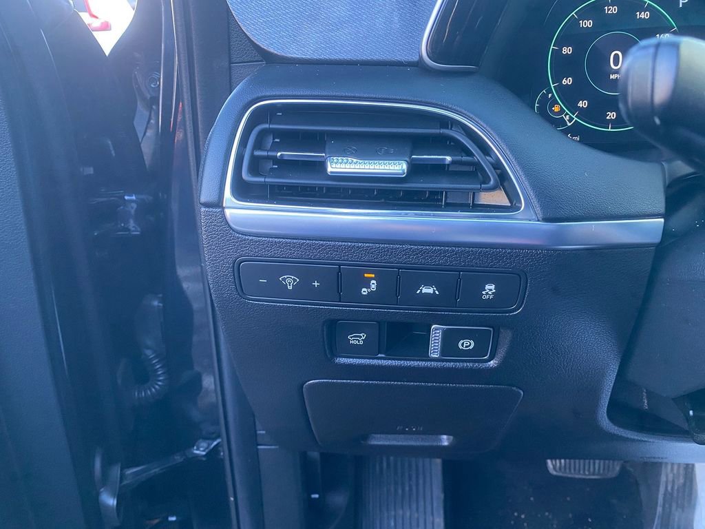 Used 2021 Hyundai Palisade Limited w/ Cargo Package image 14