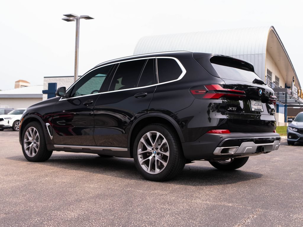 Used 2024 BMW X5 xDrive40i w/ Premium Package AWD/4WD image 9