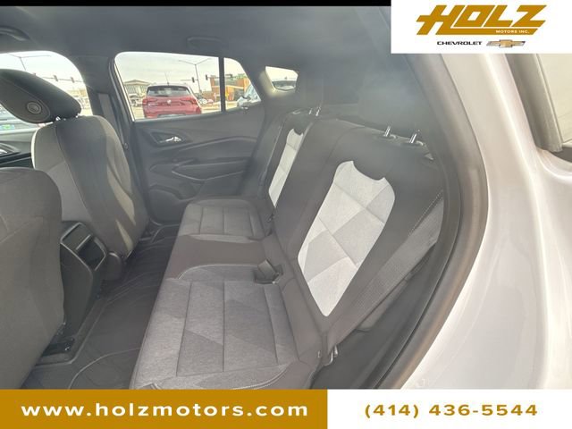 Certified 2024 Chevrolet Trax RS w/ Driver Confidence Package image 22