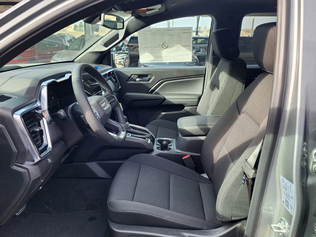 New 2026 GMC Canyon Elevation w/ Convenience Package image 15