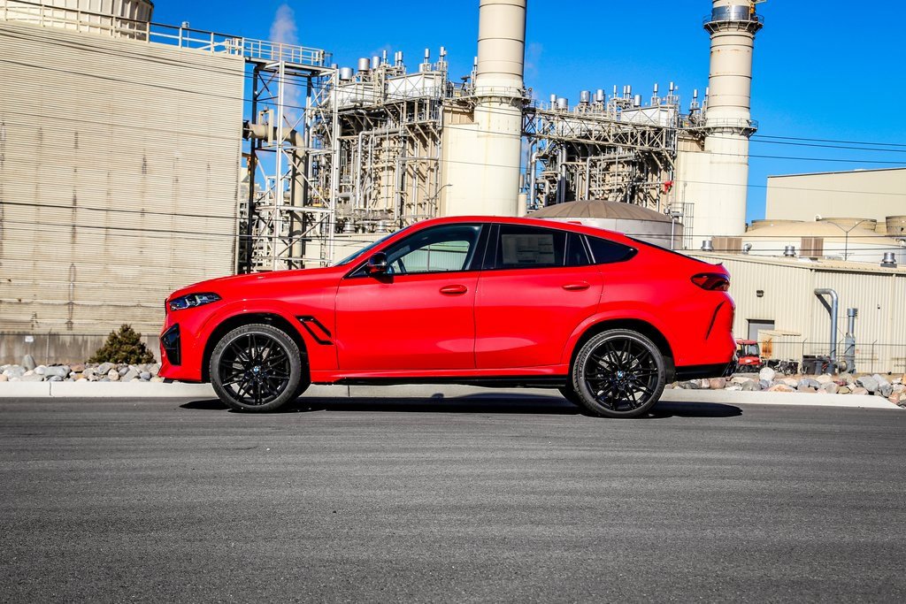 New 2026 BMW X6 M Competition w/ Executive Package image 3