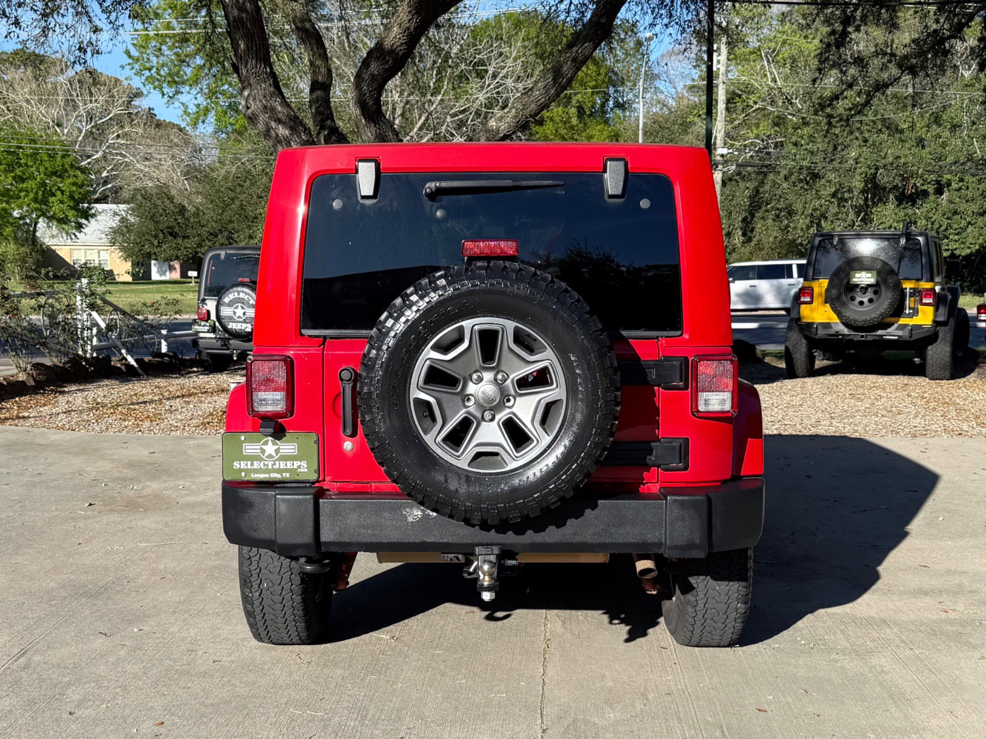 Used 2013 Jeep Wrangler Unlimited Rubicon image 12