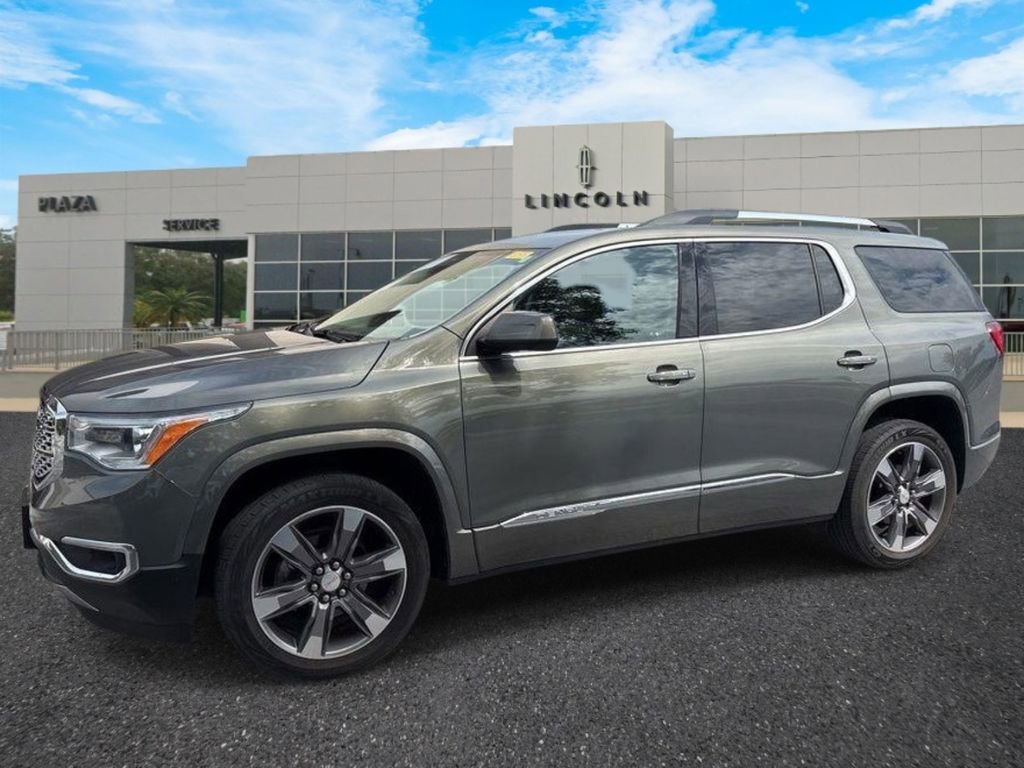 Used 2017 GMC Acadia Denali w/ Technology Package AWD/4WD image 9