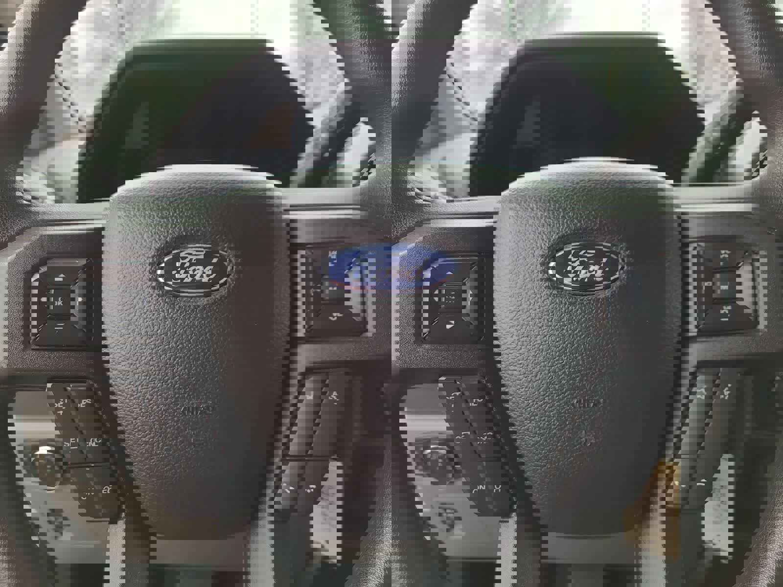 Used 2020 Ford F150 XLT w/ Trailer Tow Package image 23