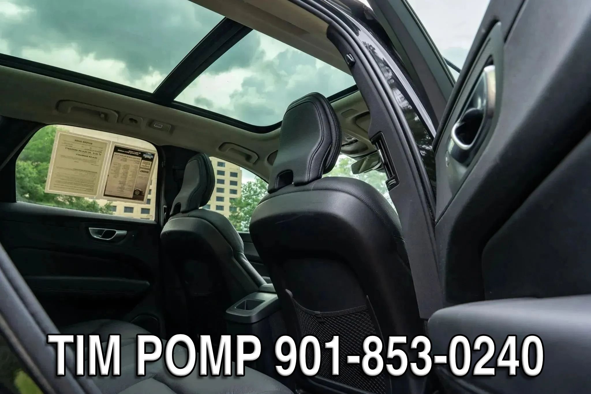 Used 2024 Volvo XC60 B5 Plus AWD/4WD image 16