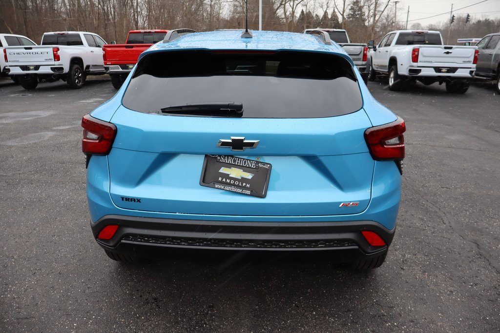 New 2026 Chevrolet Trax RS w/ Sunroof Package image 26