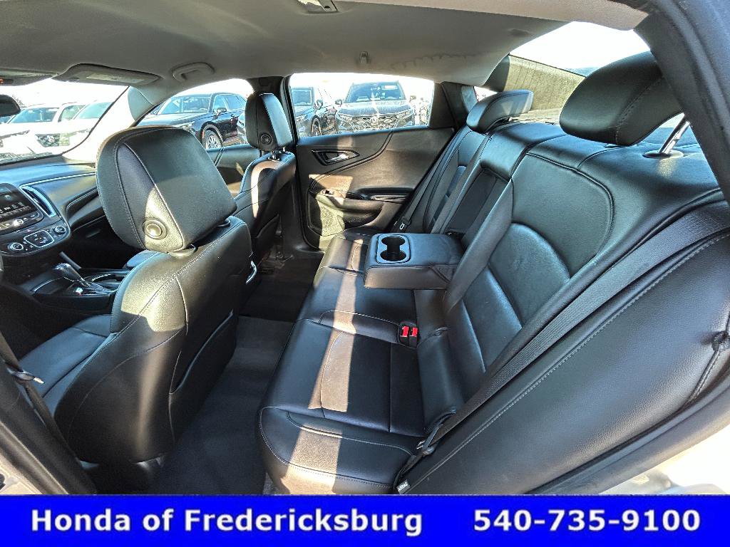 Used 2016 Chevrolet Malibu LT w/ Leather Package image 30