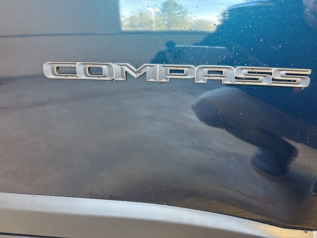 New 2026 Jeep Compass Trailhawk image 9