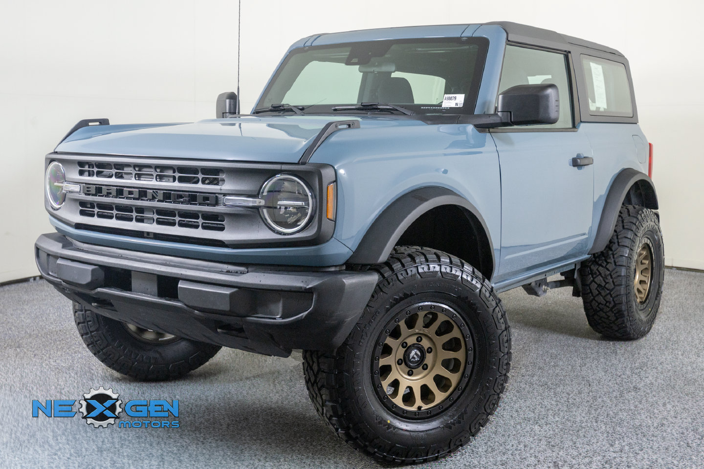 Used 2022 Ford Bronco 2-Door AWD/4WD image 11