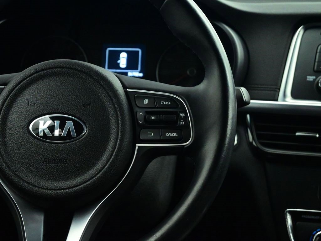 Used 2016 Kia Optima EX image 11