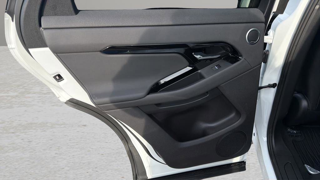 Used 2024 Land Rover Range Rover Evoque S image 14