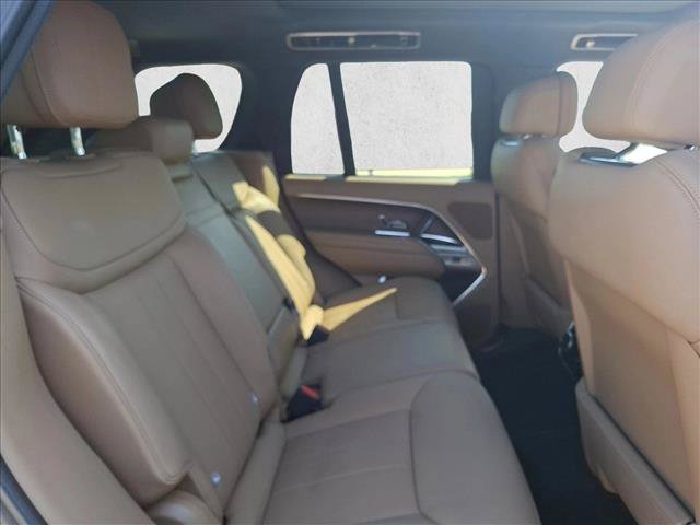 Used 2023 Land Rover Range Rover SE AWD/4WD image 17