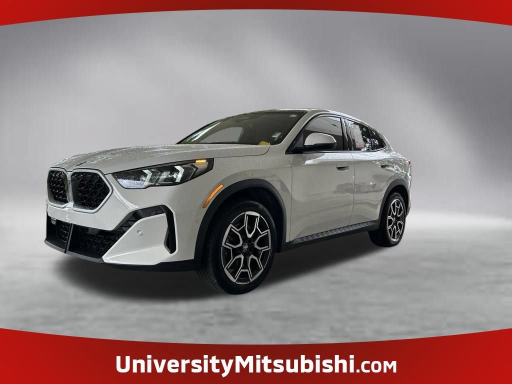 Used 2026 BMW X2 xDrive28i AWD/4WD image 1