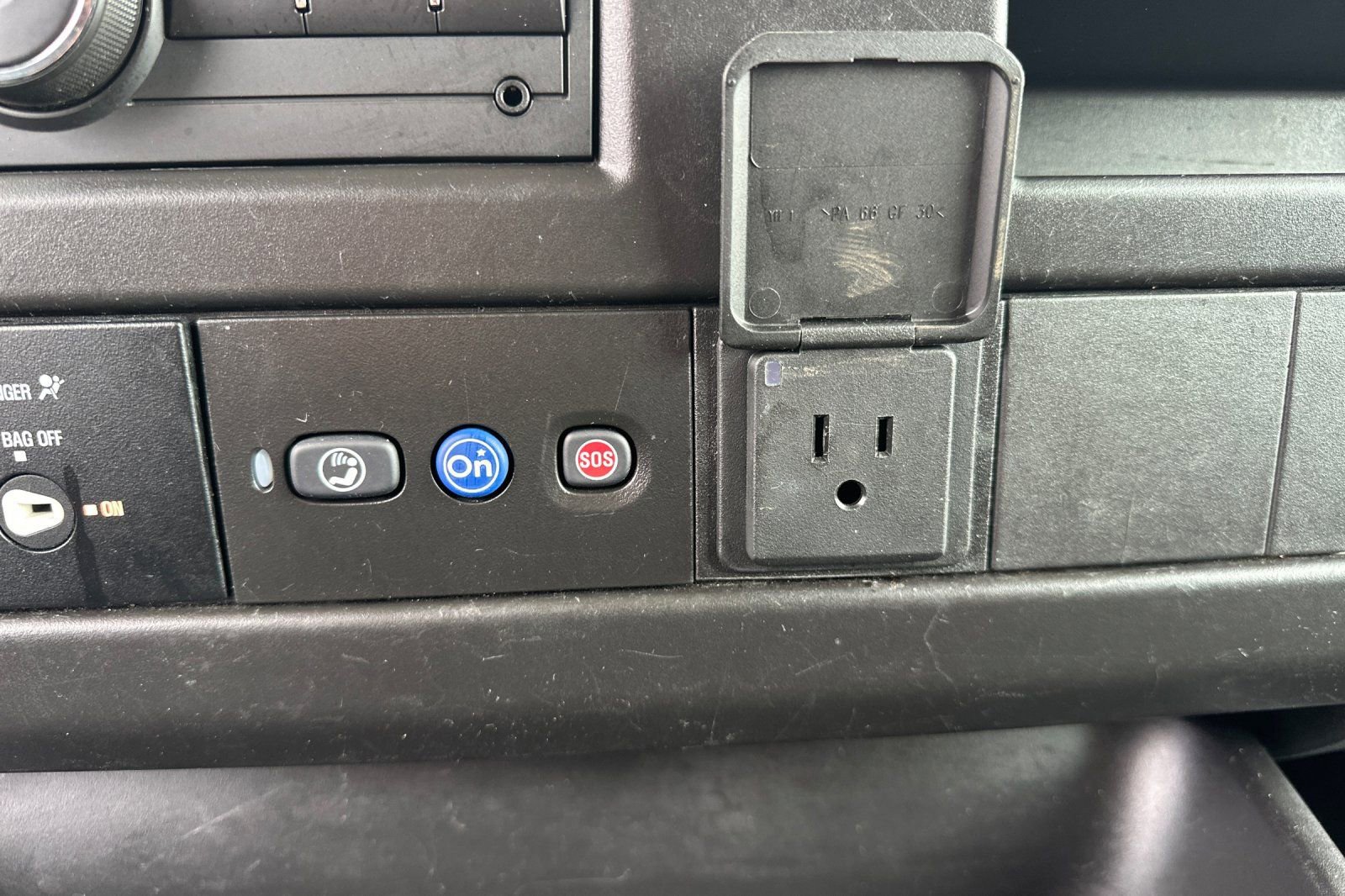 Used 2023 Chevrolet Express 2500 w/ Driver Convenience Package image 31