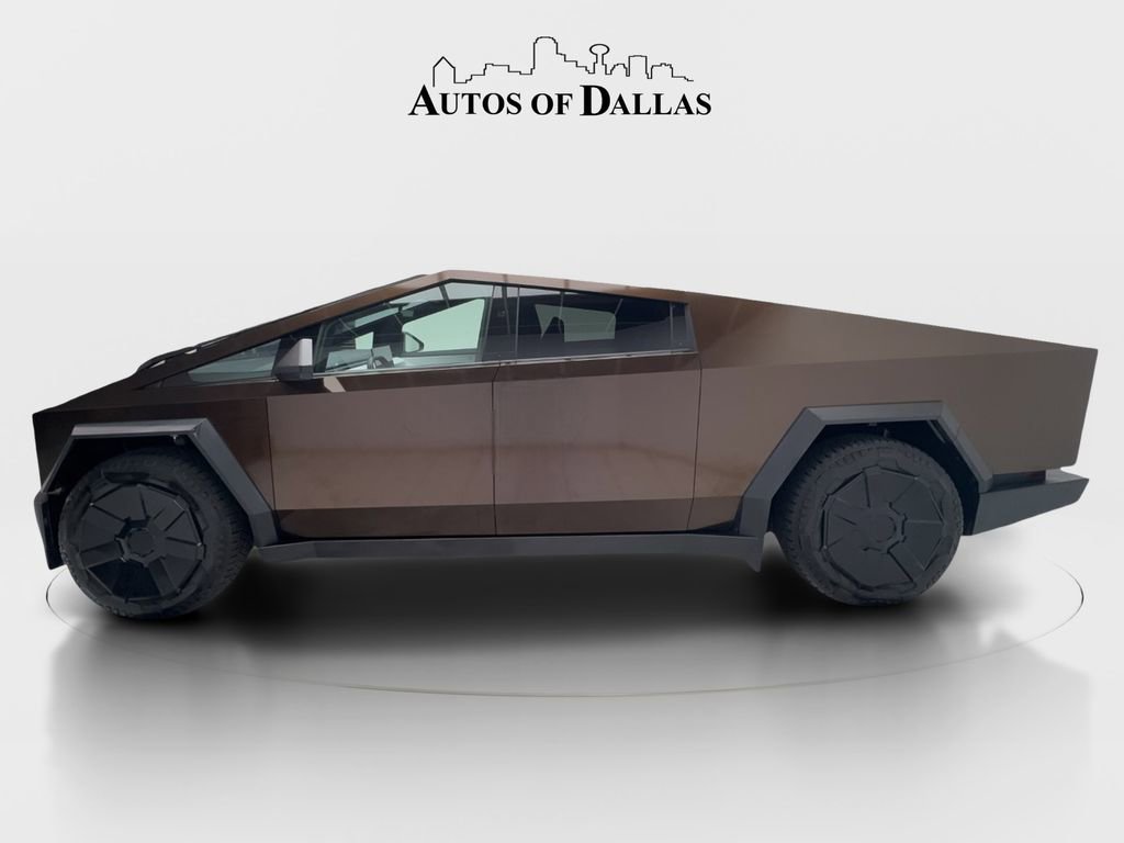 Used 2024 Tesla Cybertruck AWD Crew Cab image 6