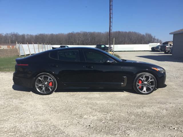 Used 2020 Kia Stinger GT image 2
