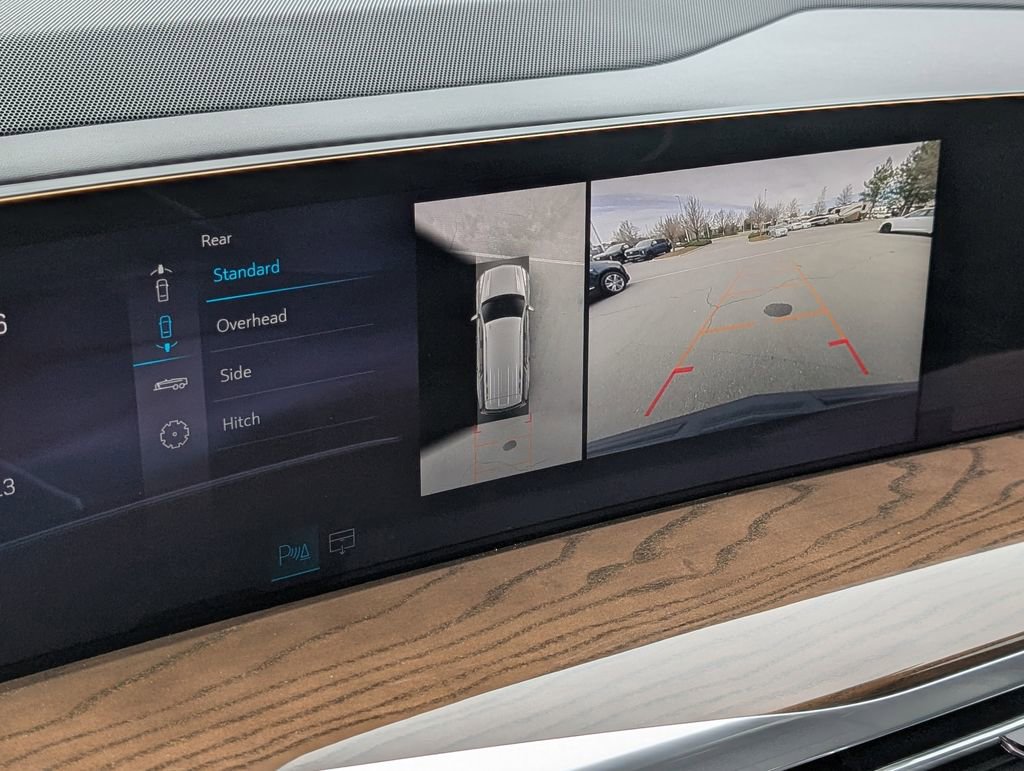 Used 2025 Cadillac Escalade Sport Platinum w/ LPO, Floor Liner Package image 27